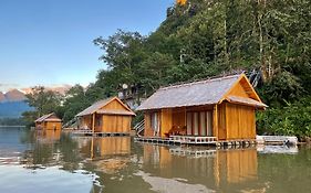 Nongkhiaw The Float House